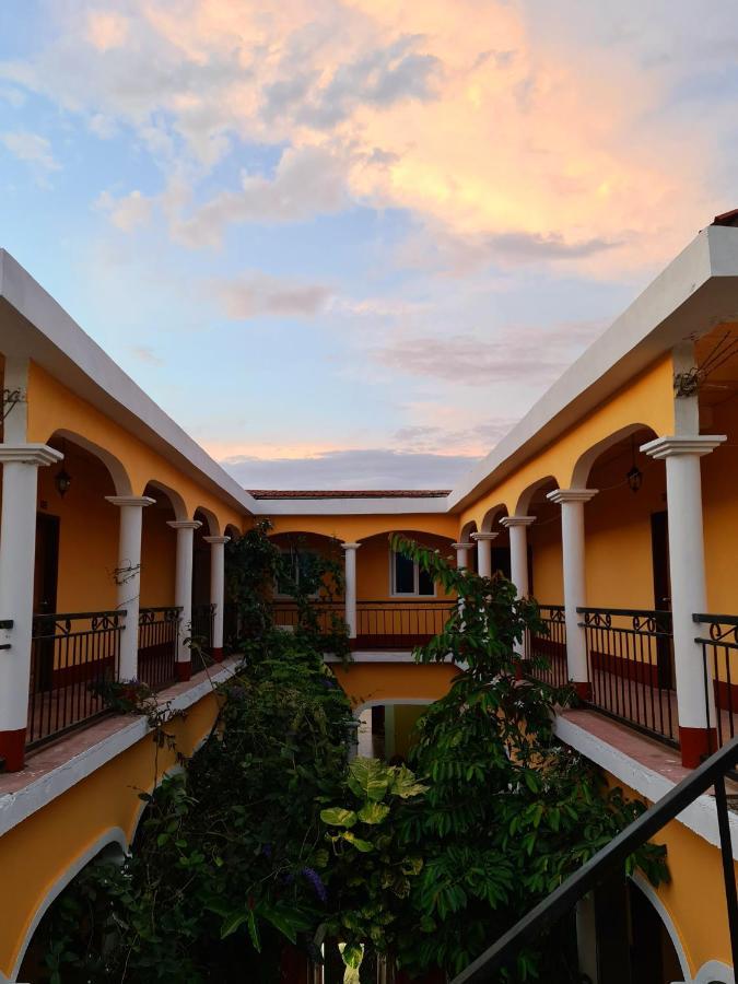 Hotel Villa Santa Elena Chahal Buitenkant foto