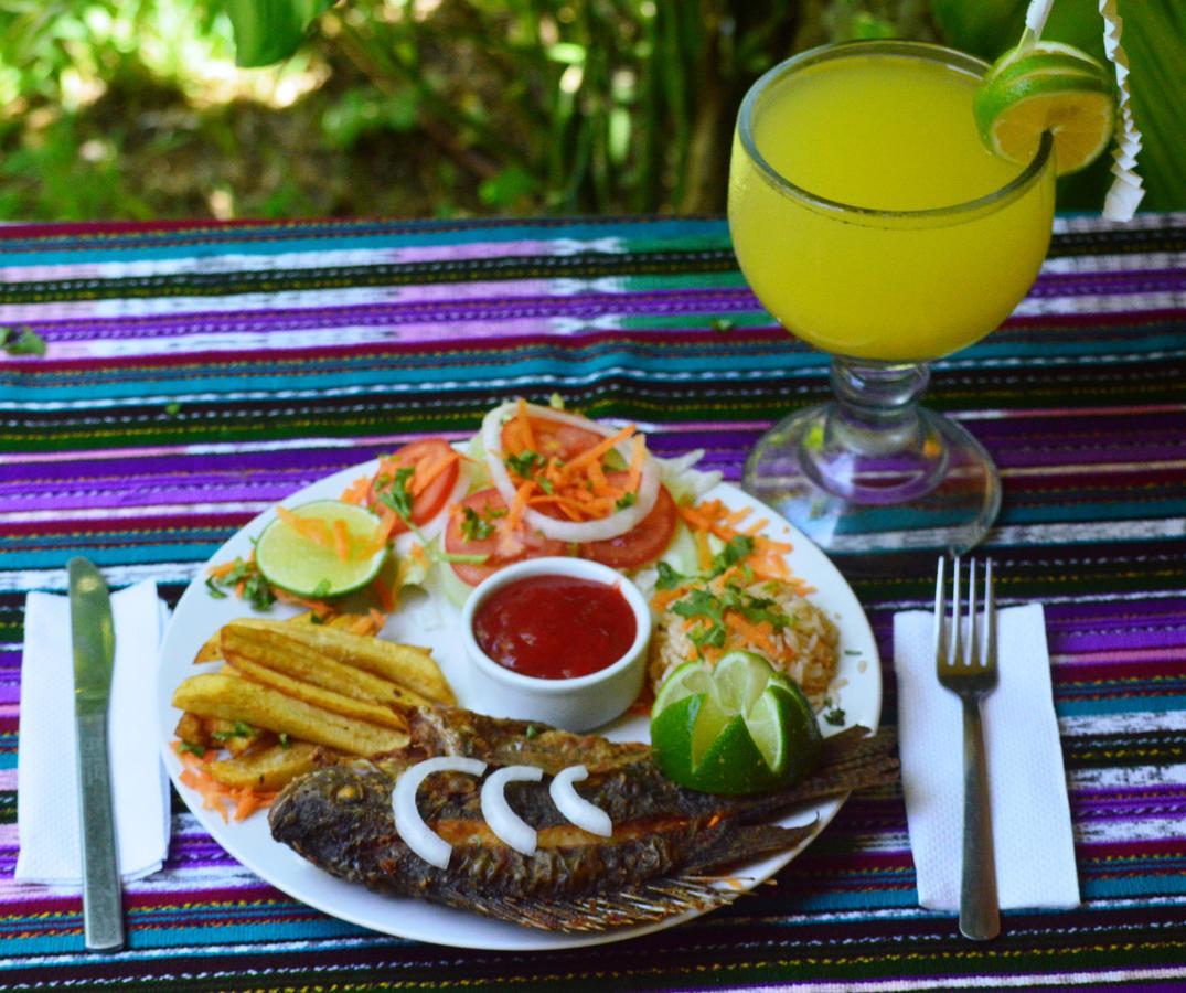 Hotel Villa Santa Elena Chahal Buitenkant foto